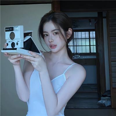 蓝色眼影
